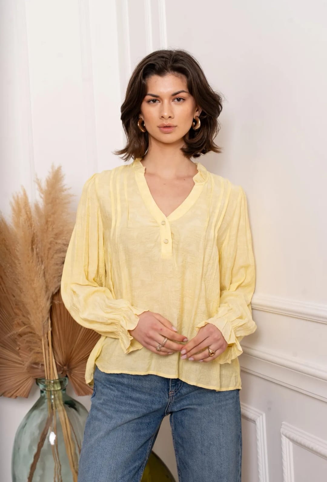 Daff Yellow Top